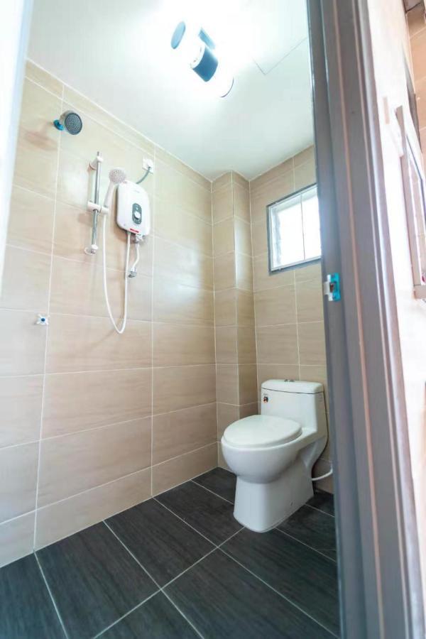 Star Light Homestay Sitiawan Kültér fotó
