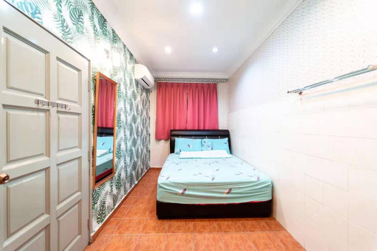 Star Light Homestay Sitiawan Kültér fotó