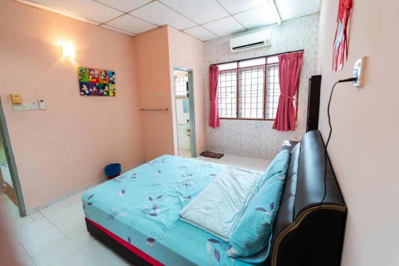 Star Light Homestay Sitiawan Kültér fotó