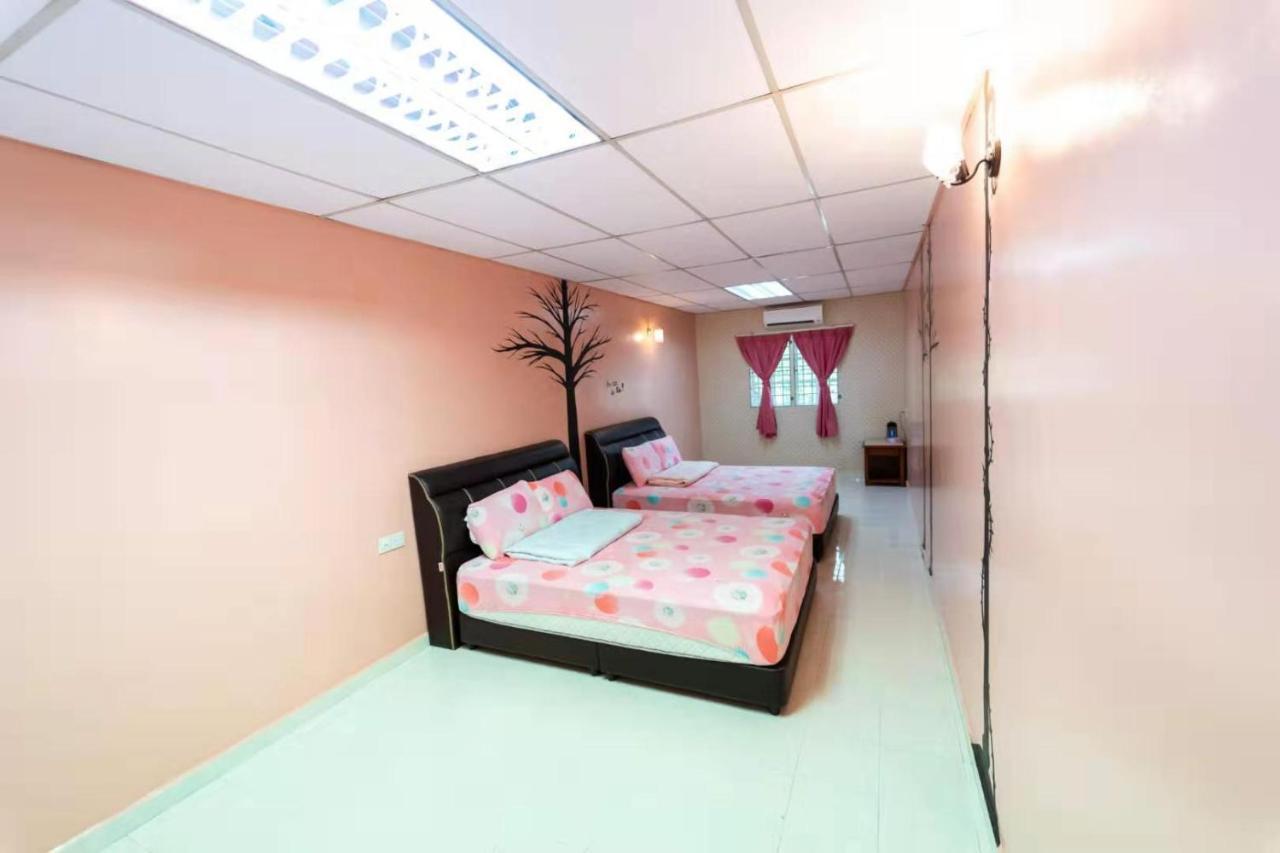 Star Light Homestay Sitiawan Kültér fotó