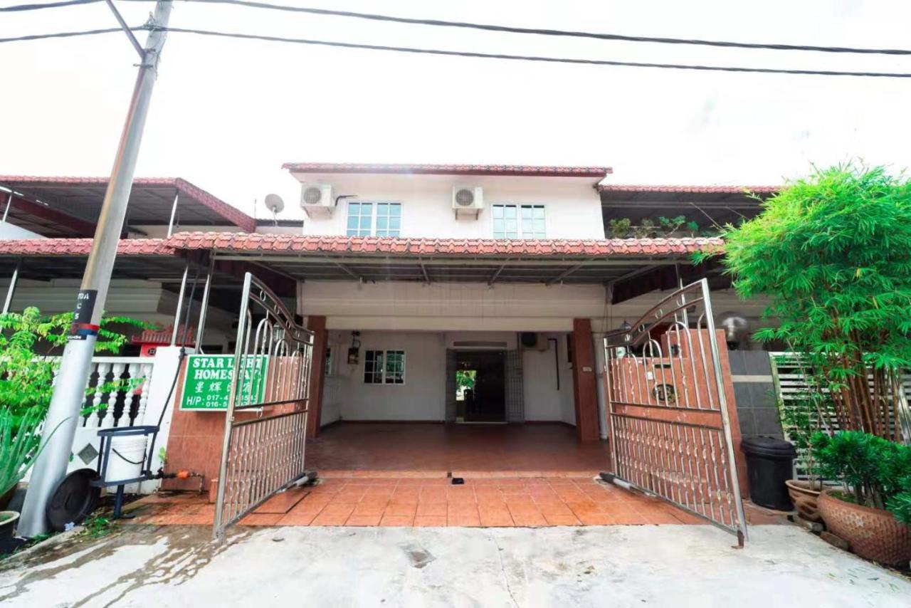 Star Light Homestay Sitiawan Kültér fotó